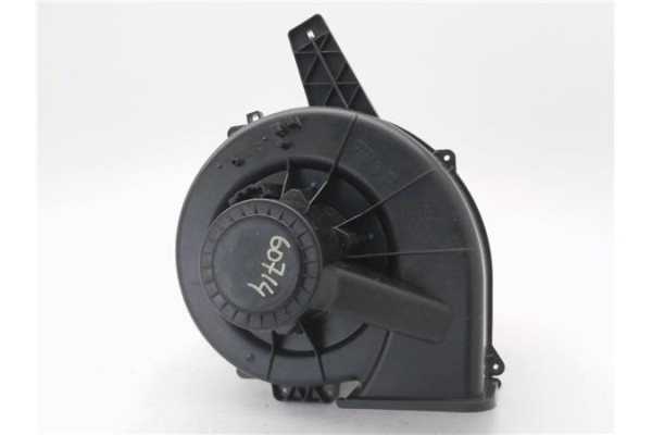 Recambio de motor calefaccion para volkswagen polo iv (9n1) 1.2 12v referencia OEM IAM 6Q1820015C  