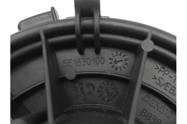 Recambio de motor calefaccion para citroen jumper furgón 2.2 hdi 120 referencia OEM IAM 6441Y1  