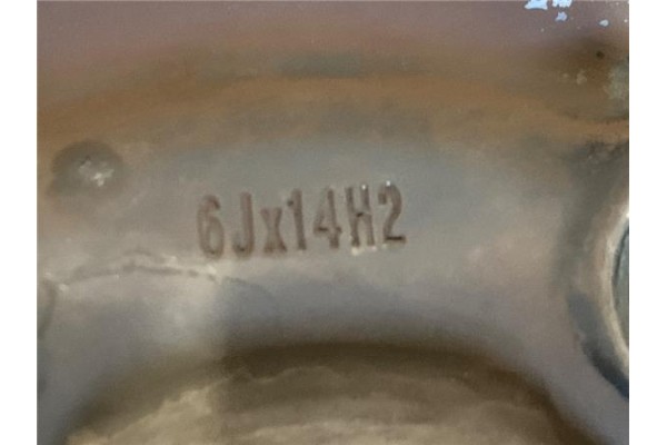 Recambio de llanta para volkswagen polo iv (9n1) 1.4 16v referencia OEM IAM 6Q0601027P03C  