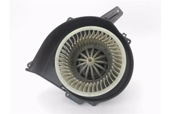 Recambio de motor calefaccion para volkswagen polo iv (9n1) 1.4 16v referencia OEM IAM 6Q1820015C  