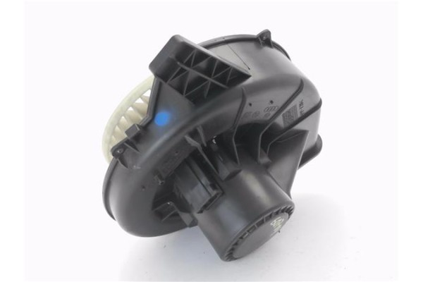 Recambio de motor calefaccion para volkswagen polo iv (9n1) 1.4 16v referencia OEM IAM 6Q1820015C  