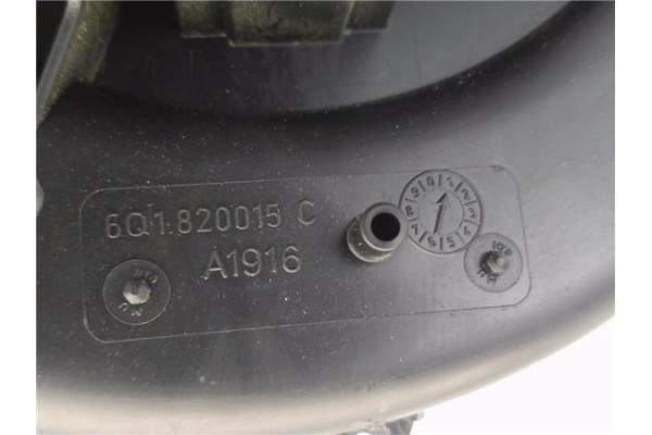 Recambio de motor calefaccion para volkswagen polo iv (9n1) 1.4 16v referencia OEM IAM 6Q1820015C  