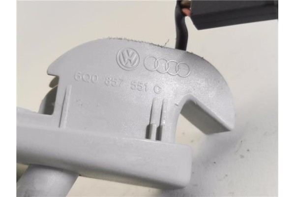 Recambio de parasol izquierdo para volkswagen polo iv (9n1) 1.4 16v referencia OEM IAM 6Q0857551F2F4  