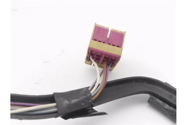 Recambio de retrovisor electrico izquierdo para volkswagen polo iv (9n1) 1.4 16v referencia OEM IAM 6Q0857933 E1010695 