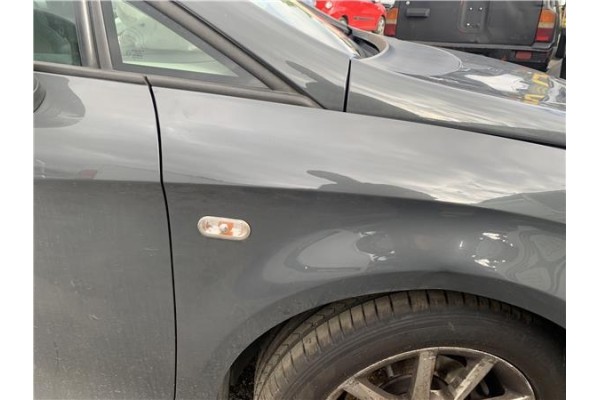 Recambio de aleta delantero derecha para seat leon (1p1) 1.9 tdi referencia OEM IAM 1P0821022A  