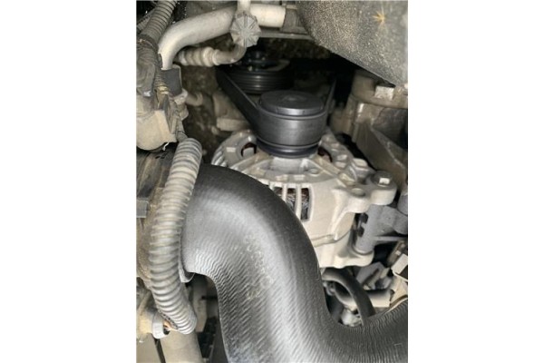 Recambio de alternador para seat leon (1p1) 1.9 tdi referencia OEM IAM F00M145315 BR14H 