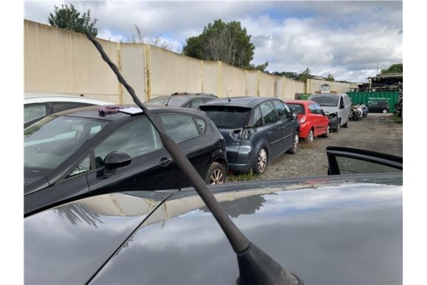 Recambio de antena electrica para seat leon (1p1) 1.9 tdi referencia OEM IAM 6J0035849 1P0035501A 