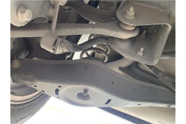 Recambio de barra estabilizadora trasero para seat leon (1p1) 1.9 tdi referencia OEM IAM 1K0511409CA  