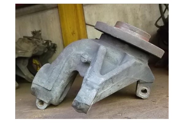 Recambio de mangueta delantero derecha para citroen berlingo 1.9 d (mfdjy) referencia OEM IAM   