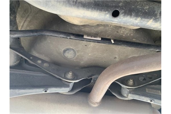 Recambio de barra estabilizadora trasero para seat leon (1p1) 1.9 tdi referencia OEM IAM 1K0511409CA  