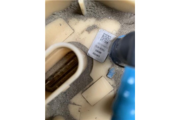 Recambio de bomba combustible para seat leon (1p1) 1.9 tdi referencia OEM IAM 1K0919050J 9086 