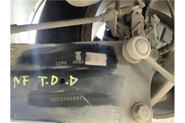 Recambio de brazo inferior trasero derecho para seat leon (1p1) 1.9 tdi referencia OEM IAM 1K0505226H 035F9 