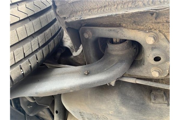 Recambio de brazo inferior trasero derecho para seat leon (1p1) 1.9 tdi referencia OEM IAM 1K0505226H 035F9 