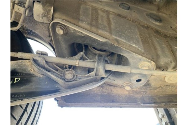 Recambio de brazo inferior trasero izquierdo para seat leon (1p1) 1.9 tdi referencia OEM IAM 1K0505225H 045F9 