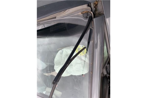 Recambio de brazo limpiaparabrisas delantero derecho para seat leon (1p1) 1.9 tdi referencia OEM IAM 1P0955410A  