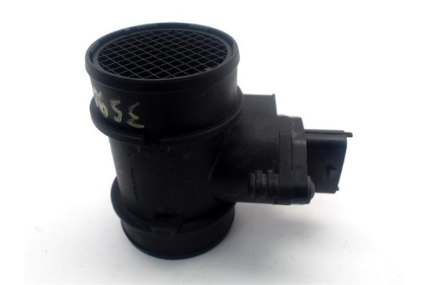 Recambio de caudalimetro para opel corsa c 1.2 referencia OEM IAM   