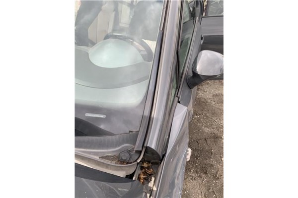 Recambio de brazo limpiaparabrisas delantero izquierdo para seat leon (1p1) 1.9 tdi referencia OEM IAM 1P0955409A  