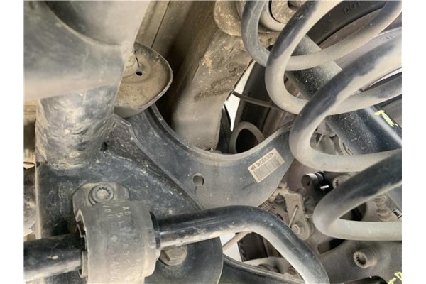 Recambio de brazo superior derecho suspension trasero para seat leon (1p1) 1.9 tdi referencia OEM IAM 29CV2CH0N 1K0505224K 