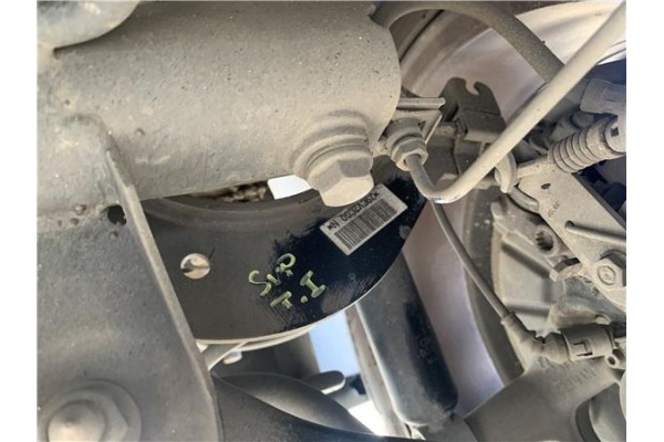 Recambio de brazo superior izquierdo suspension trasero para seat leon (1p1) 1.9 tdi referencia OEM IAM 29CV2CG0N 1K0505223K 