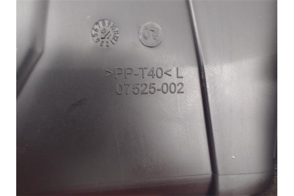 Recambio de rejilla entrada de aire para opel astra j 1.6 referencia OEM IAM   