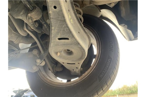 Recambio de brazo suspension trasero derecho para seat leon (1p1) 1.9 tdi referencia OEM IAM 19CS236FAB 1K0505311AB 