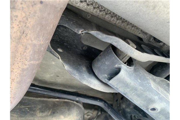 Recambio de brazo suspension trasero derecho para seat leon (1p1) 1.9 tdi referencia OEM IAM 19CS236FAB 1K0505311AB 