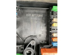 Recambio de caja fusibles/rele para seat leon (1p1) 1.9 tdi referencia OEM IAM 3C09712490 1718130 