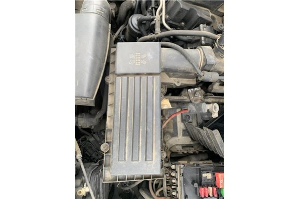 Recambio de carcasa filtro aire para seat leon (1p1) 1.9 tdi referencia OEM IAM 3C0129607BD  