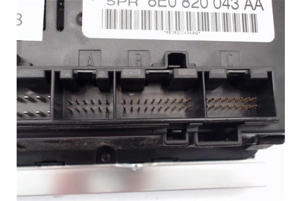 Recambio de mandos calefaccion / a.a. para audi a4 avant (8e) 1.9 tdi (96kw) referencia OEM IAM   