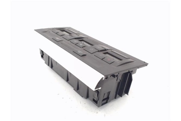 Recambio de mandos calefaccion / a.a. para audi a4 avant (8e) 1.9 tdi (96kw) referencia OEM IAM   