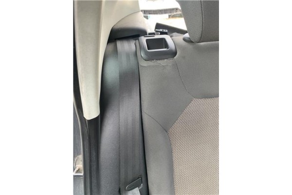 Recambio de cinturon seguridad trasero derecho para seat leon (1p1) 1.9 tdi referencia OEM IAM 1P0857807B  