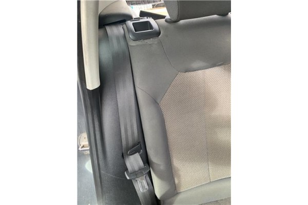 Recambio de cinturon seguridad trasero derecho para seat leon (1p1) 1.9 tdi referencia OEM IAM 1P0857807B  