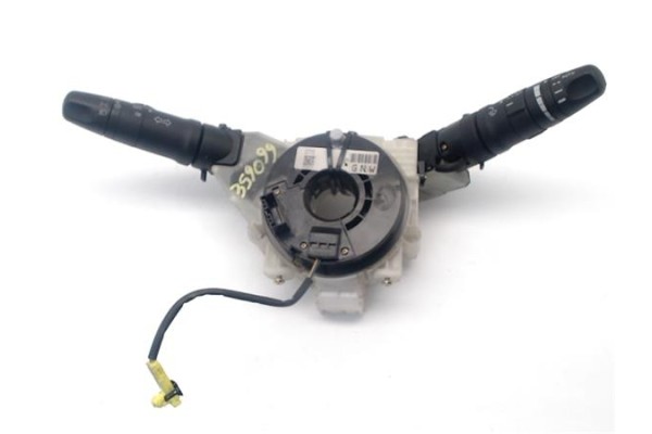 Recambio de mando intermitencia para nissan micra (k12e) 1.2 16v referencia OEM IAM   