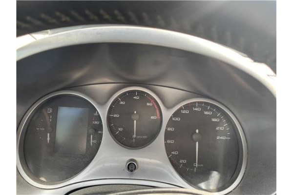 Recambio de cuadro completo para seat leon (1p1) 1.9 tdi referencia OEM IAM 1P0920853AX 1P0920804CX 