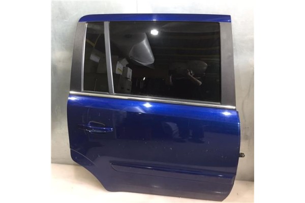 Recambio de puerta trasero derecha para opel zafira b 1.9 enjoy referencia OEM IAM 124244  
