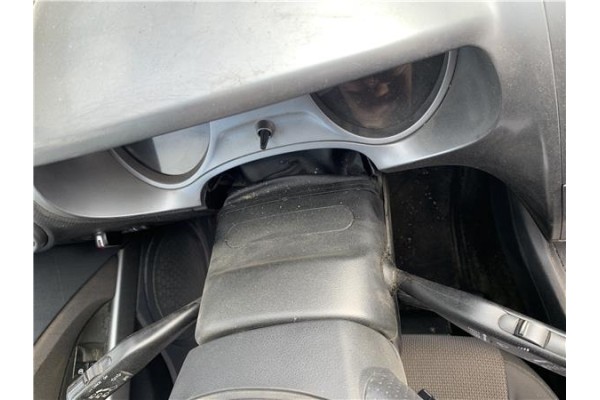 Recambio de embellecedor columna direccion para seat leon (1p1) 1.9 tdi referencia OEM IAM 5P0858565B 5P0858566E 