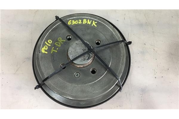 Recambio de buje trasero derecho para volkswagen polo (9n1)(2001) 1.4 tdi referencia OEM IAM   