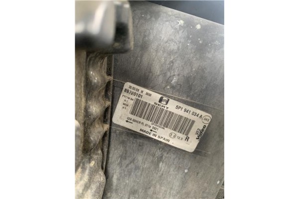 Recambio de faro delantero dcho para seat leon (1p1) 1.9 tdi referencia OEM IAM 5P1941034A 02A00HCR 