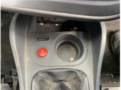 INTERRUPTOR LUCES EMERGENCIA 5P0953235B 