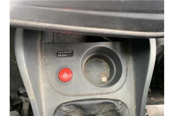 Recambio de interruptor luces emergencia para seat leon (1p1) 1.9 tdi referencia OEM IAM 5P0953235B  