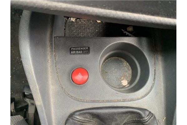 Recambio de interruptor luces emergencia para seat leon (1p1) 1.9 tdi referencia OEM IAM 5P0953235B  