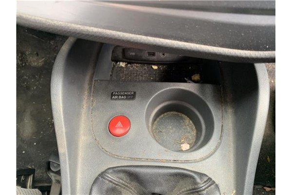 Recambio de interruptor luces emergencia para seat leon (1p1) 1.9 tdi referencia OEM IAM 5P0953235B  