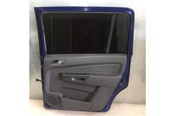 Recambio de puerta trasero derecha para opel zafira b 1.9 enjoy referencia OEM IAM 124244  