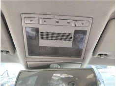 Recambio de luz delantero central techo para seat leon (1p1) 1.9 tdi referencia OEM IAM 5P0947111F  