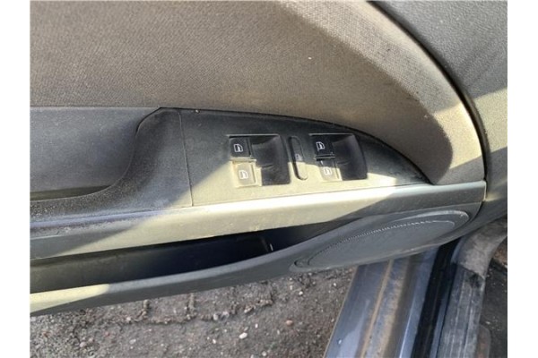Recambio de mando elevalunas delantero izquierdo para seat leon (1p1) 1.9 tdi referencia OEM IAM 1K4959857C  