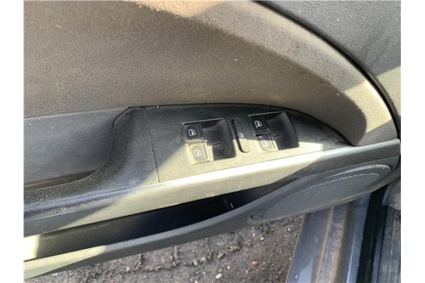 Recambio de mando elevalunas delantero izquierdo para seat leon (1p1) 1.9 tdi referencia OEM IAM 1K4959857C  