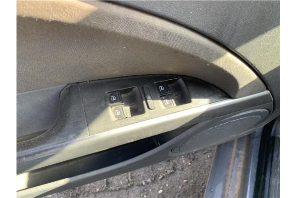 Recambio de mando elevalunas delantero izquierdo para seat leon (1p1) 1.9 tdi referencia OEM IAM 1K4959857C  
