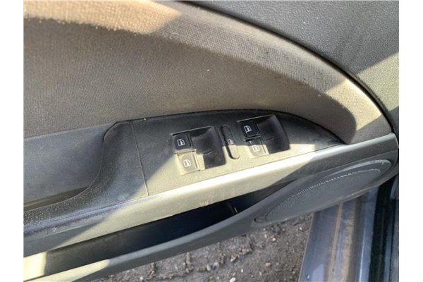 Recambio de mando elevalunas delantero izquierdo para seat leon (1p1) 1.9 tdi referencia OEM IAM 1K4959857C  