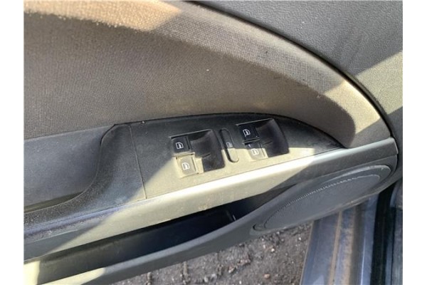 Recambio de mando elevalunas delantero izquierdo para seat leon (1p1) 1.9 tdi referencia OEM IAM 1K4959857C  