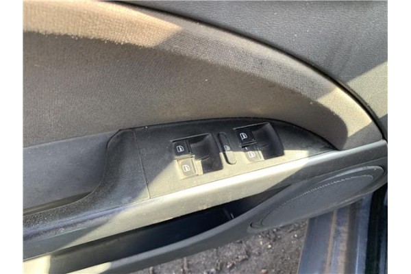 Recambio de mando elevalunas delantero izquierdo para seat leon (1p1) 1.9 tdi referencia OEM IAM 1K4959857C  